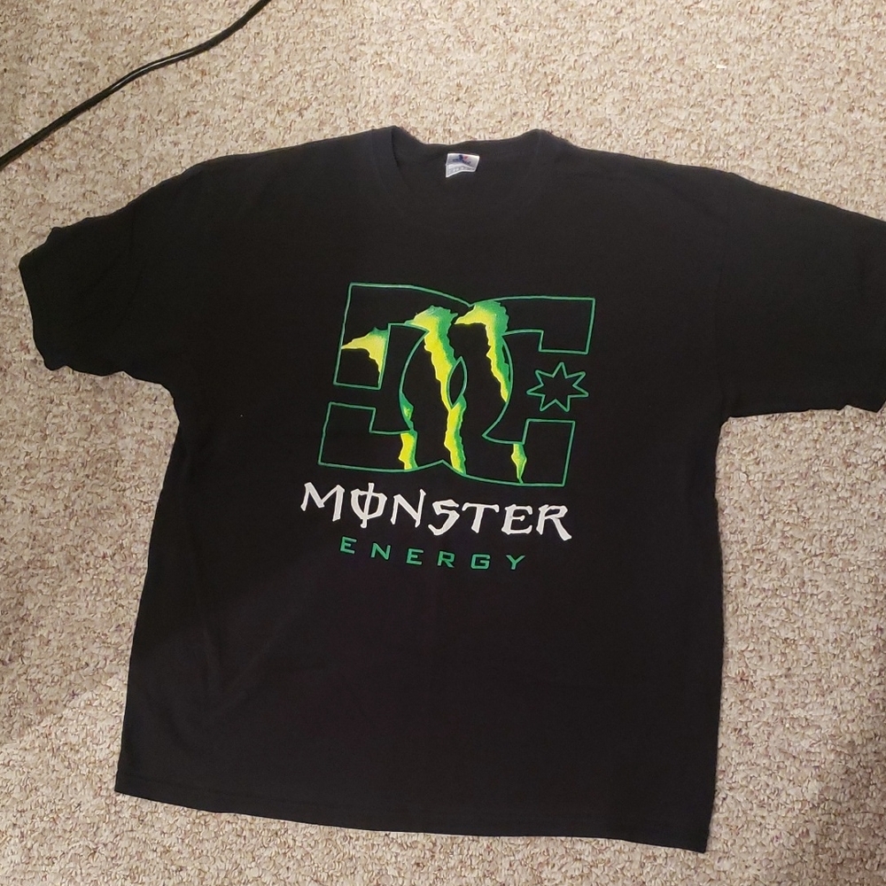 DC Black and Green T-Shirt